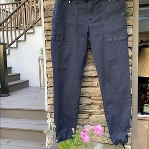 Blanknyc brand cargo joggers-dark blue with ankle snaps size 30 great condition